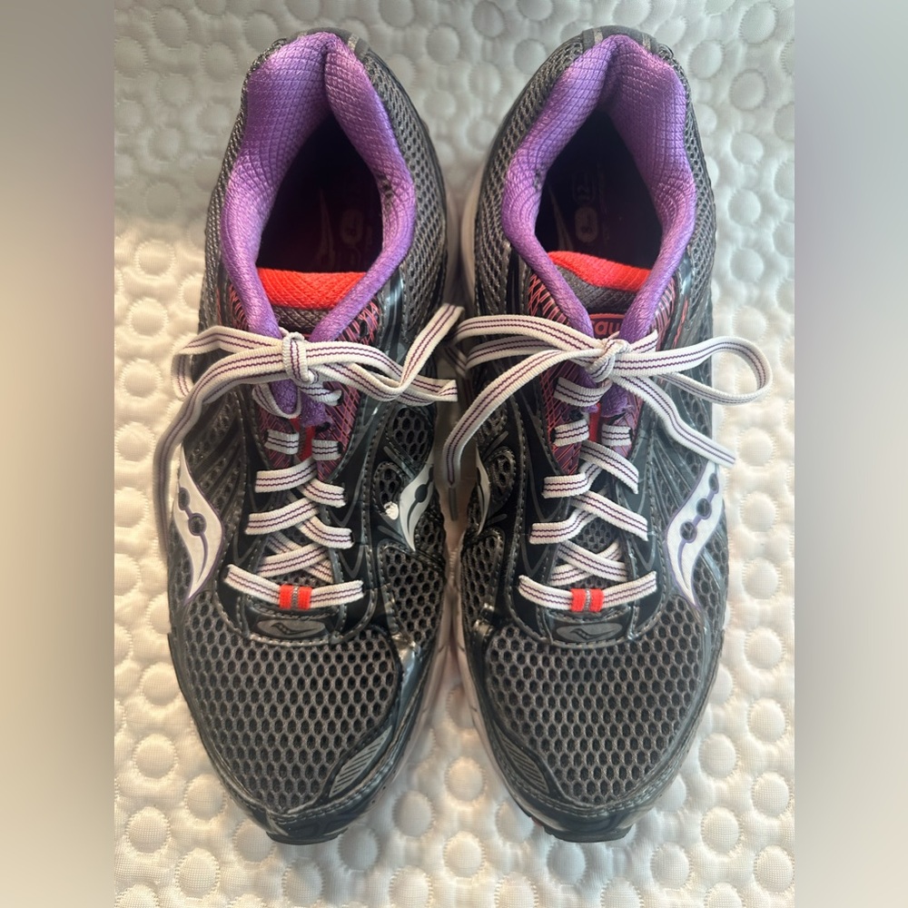 Saucony Ride Athletic Lace Up Running Shoe Womens Size 9.5 Gray Purple